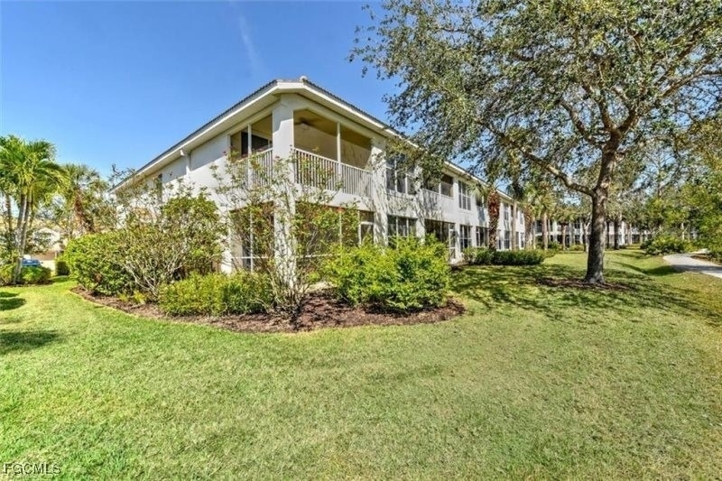 9639 Hemingway Lane - Photo 2