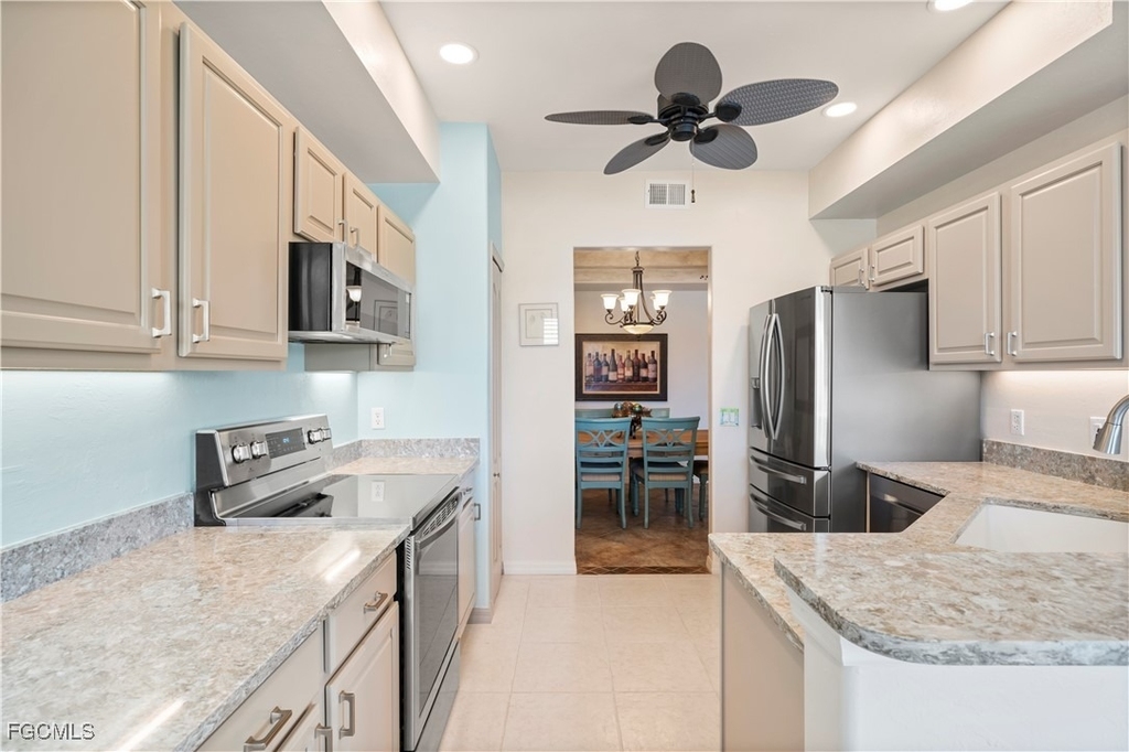 11271 Jacana Court - Photo 11
