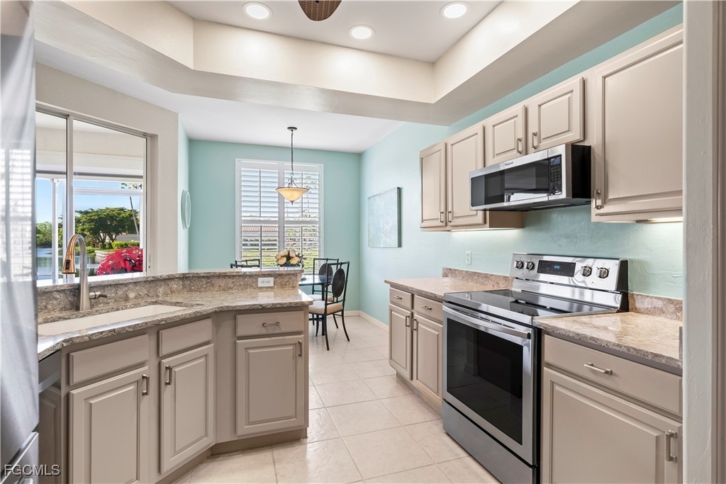 11271 Jacana Court - Photo 10