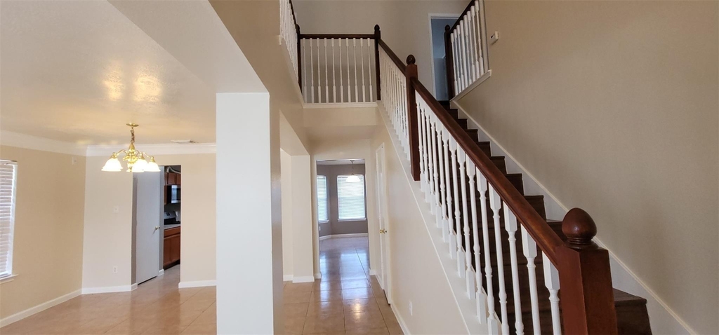 9347 Eaglewood Spring Drive - Photo 3