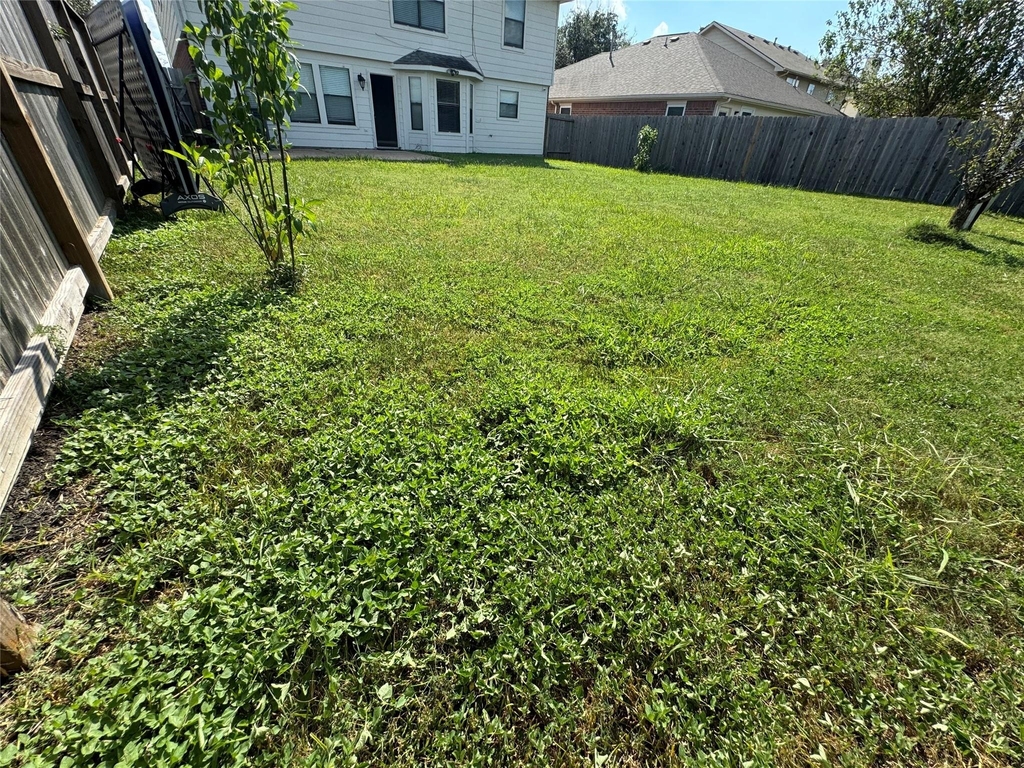 9347 Eaglewood Spring Drive - Photo 8