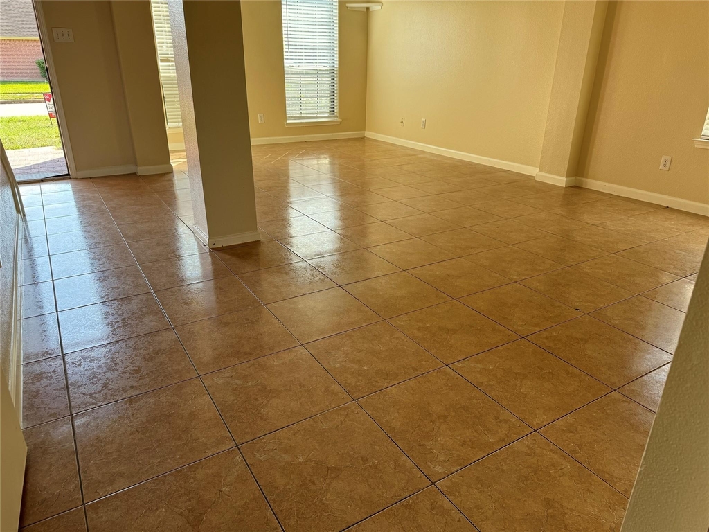 9347 Eaglewood Spring Drive - Photo 15