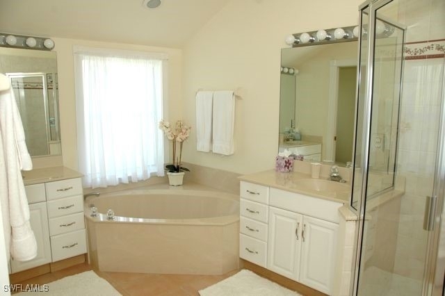 590 E Lake Drive - Photo 10
