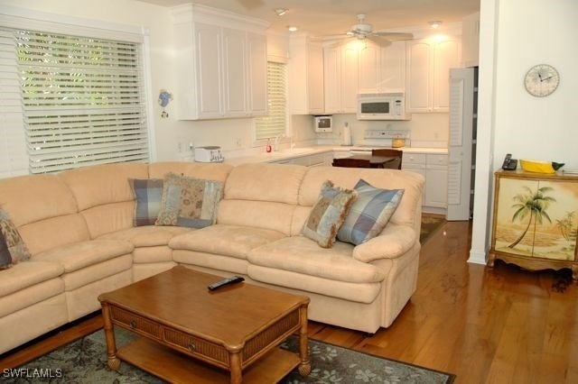 590 E Lake Drive - Photo 8