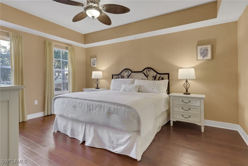 401 Bayfront Place - Photo 2