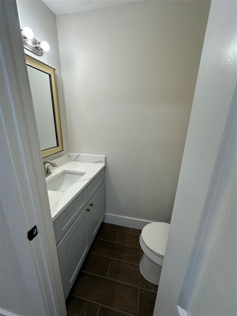 5924 Honeysuckle Drive - Photo 11