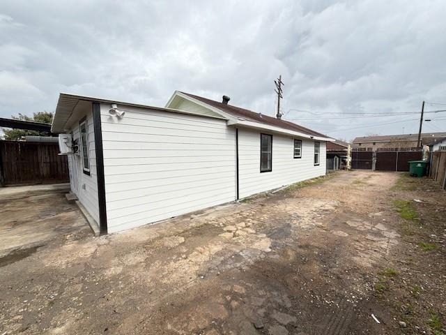 1819 Carr Street - Photo 10