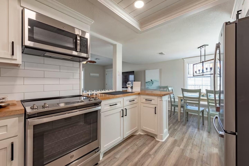 1726 65th Street - Photo 5