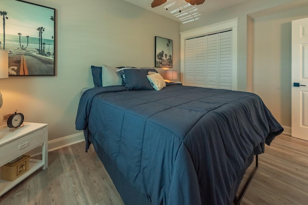 1726 65th Street - Photo 13