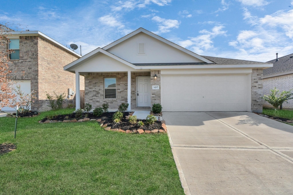 24207 Becker Hollow Lane - Photo 0