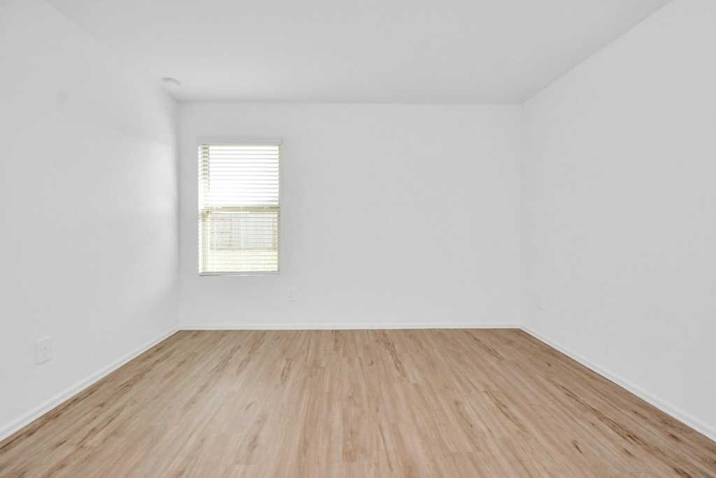 24207 Becker Hollow Lane - Photo 20