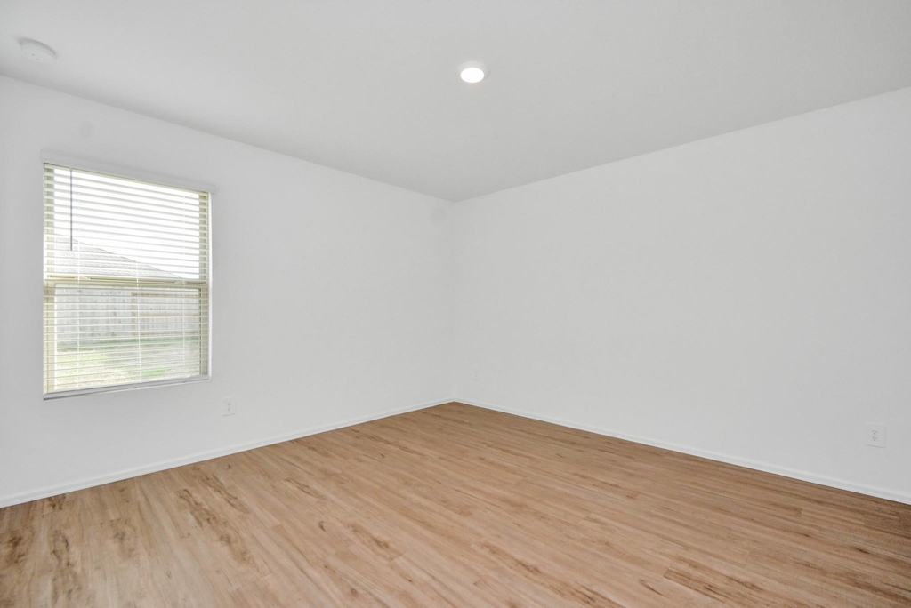 24207 Becker Hollow Lane - Photo 12