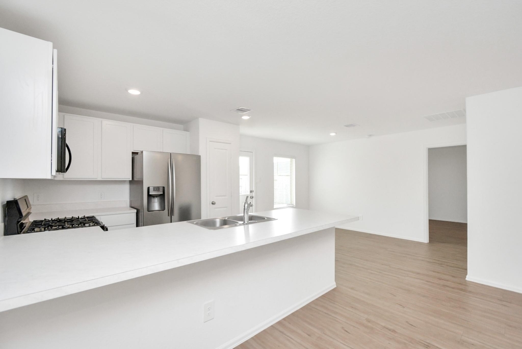 24207 Becker Hollow Lane - Photo 7