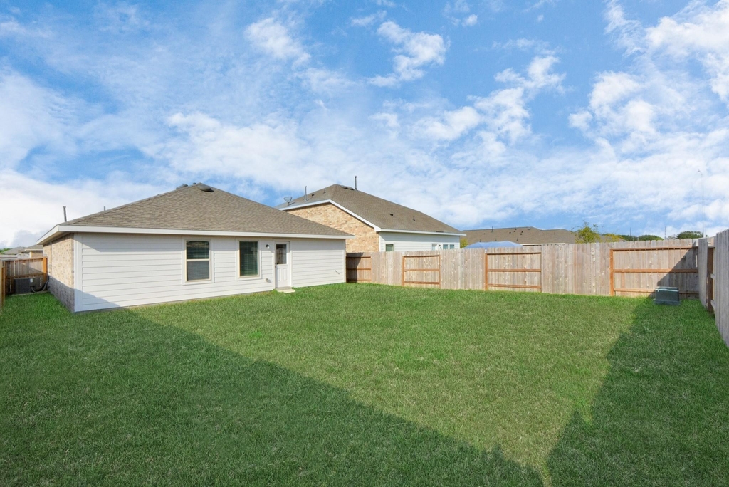 24207 Becker Hollow Lane - Photo 25