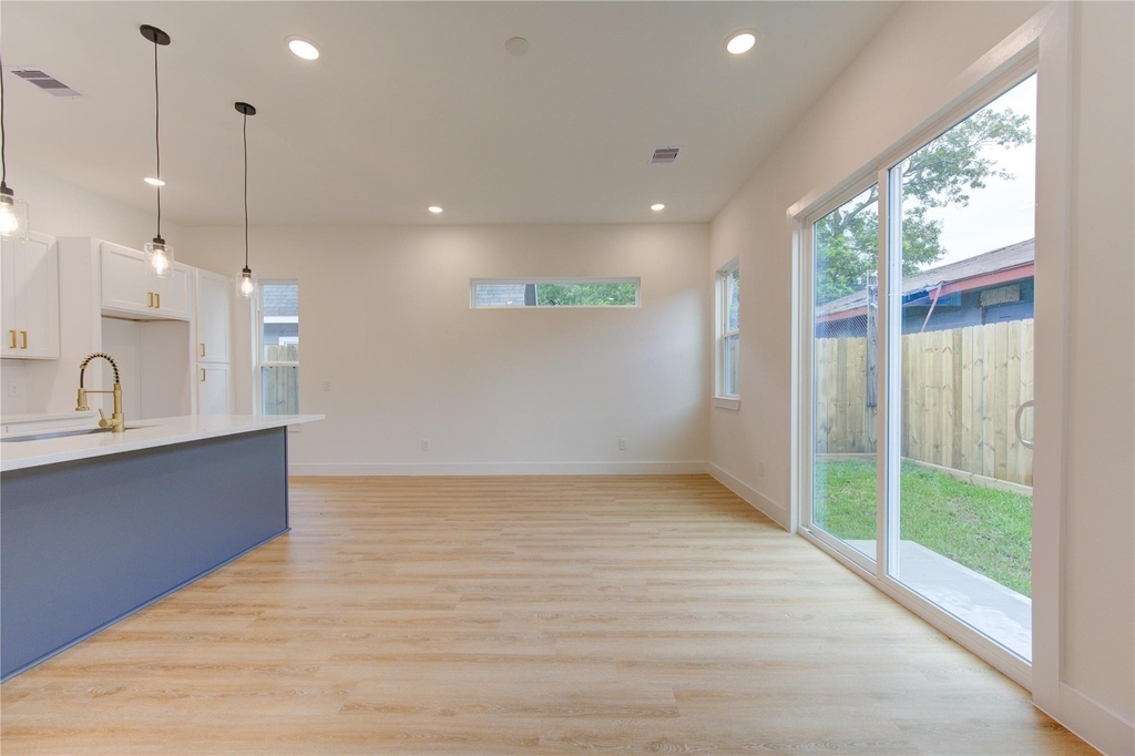 4029 Knoxville Street - Photo 7