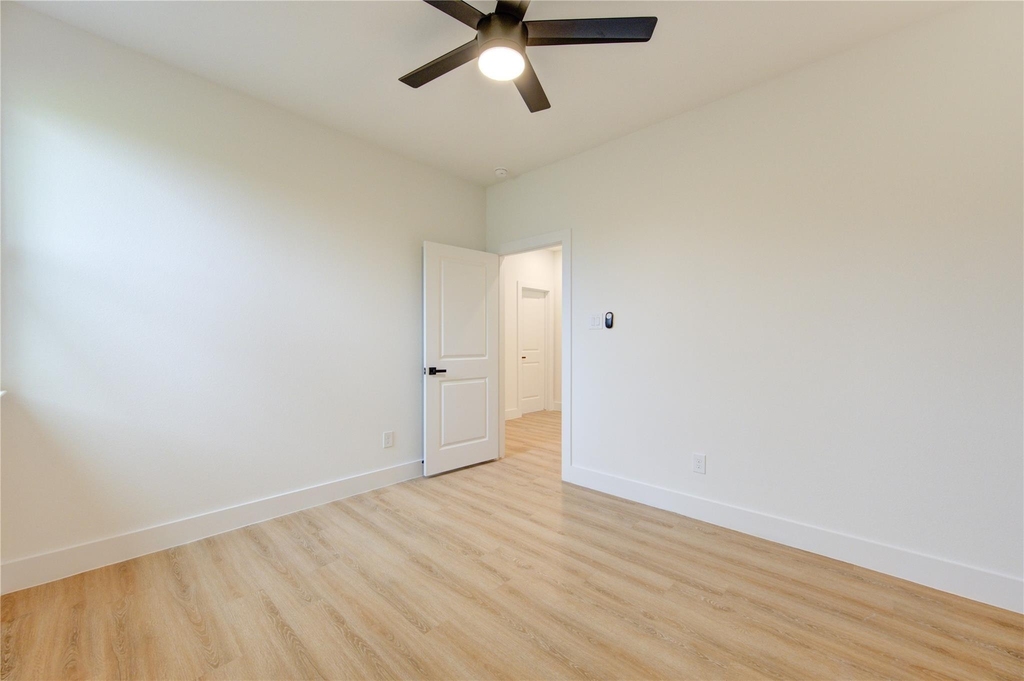 4029 Knoxville Street - Photo 9