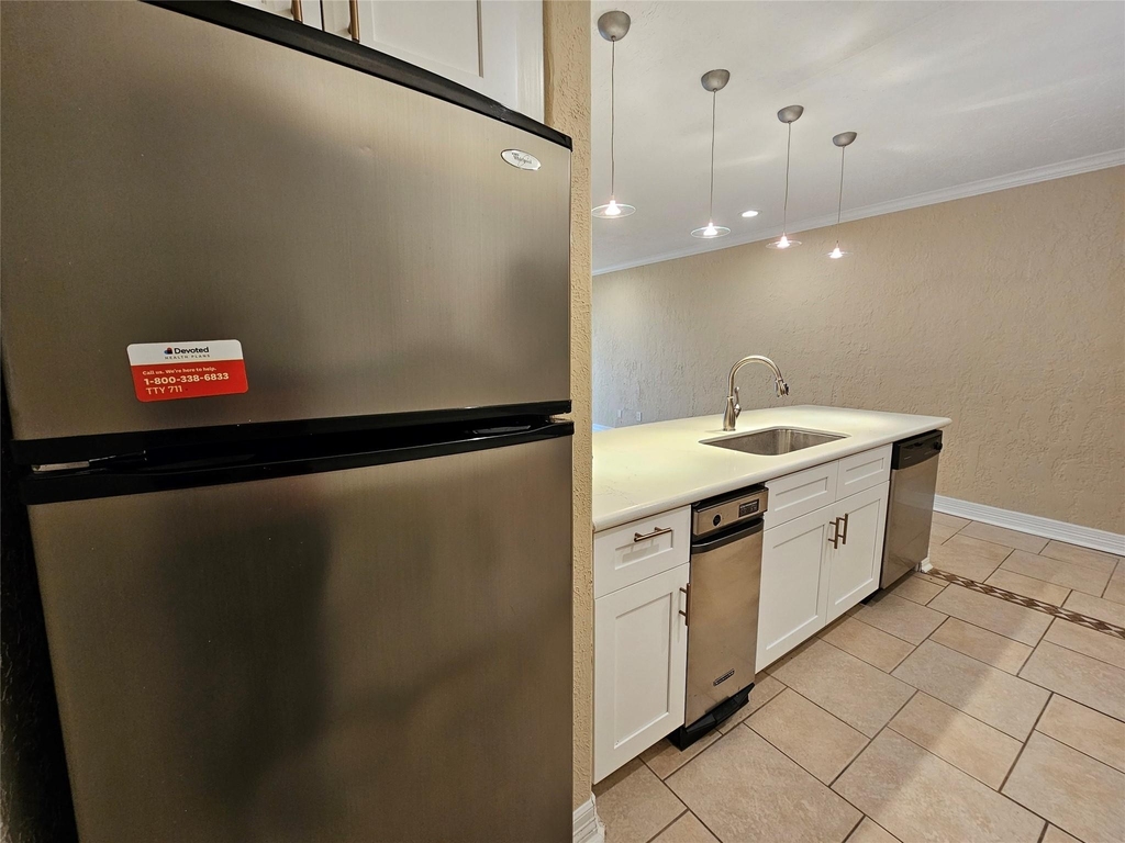 15575 Marina Drive - Photo 11