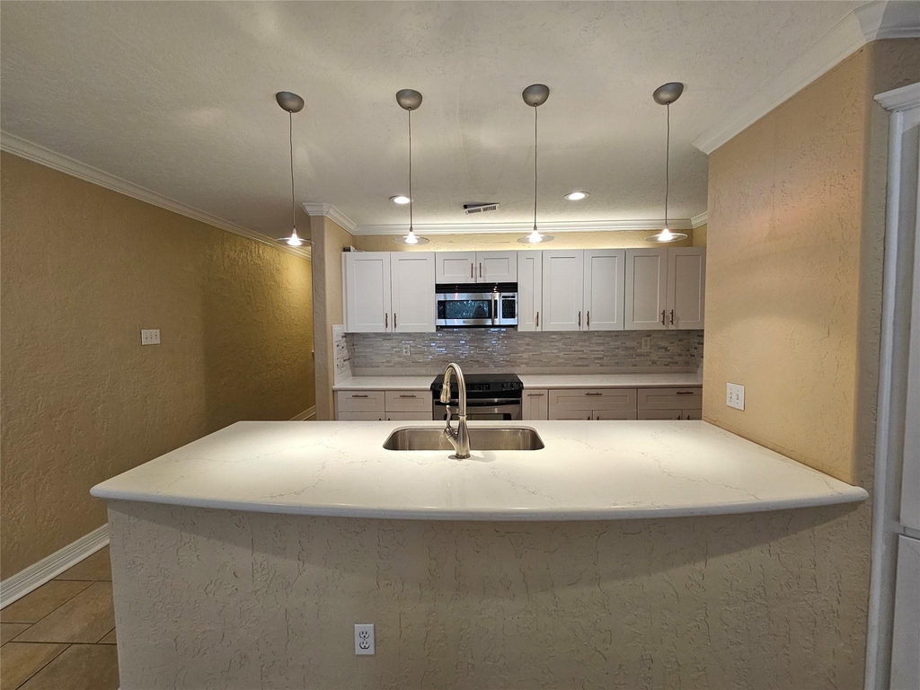 15575 Marina Drive - Photo 16