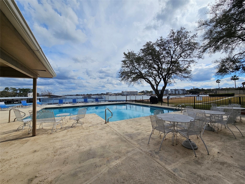 15575 Marina Drive - Photo 34