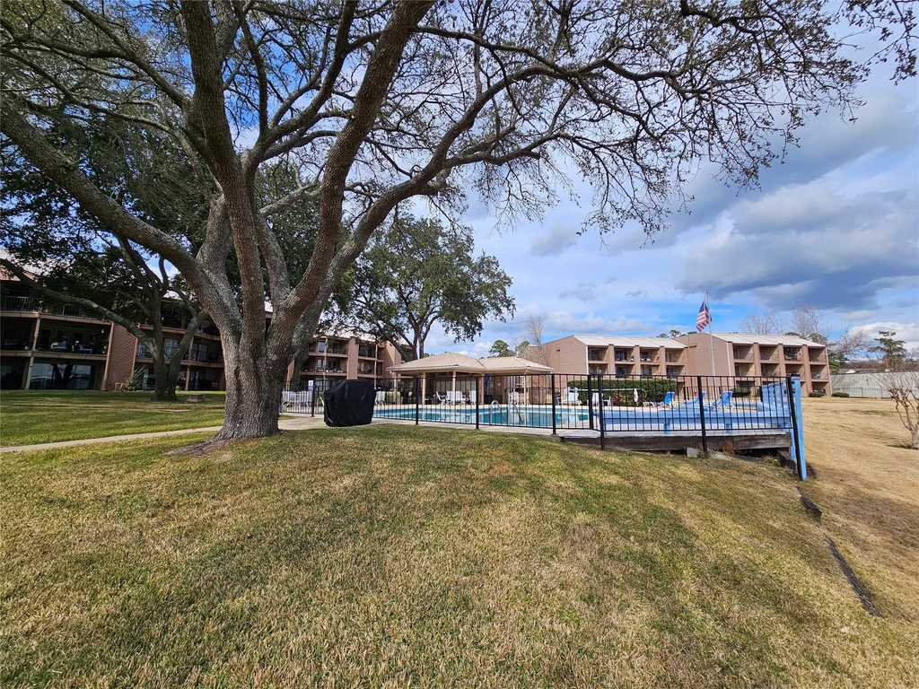 15575 Marina Drive - Photo 32