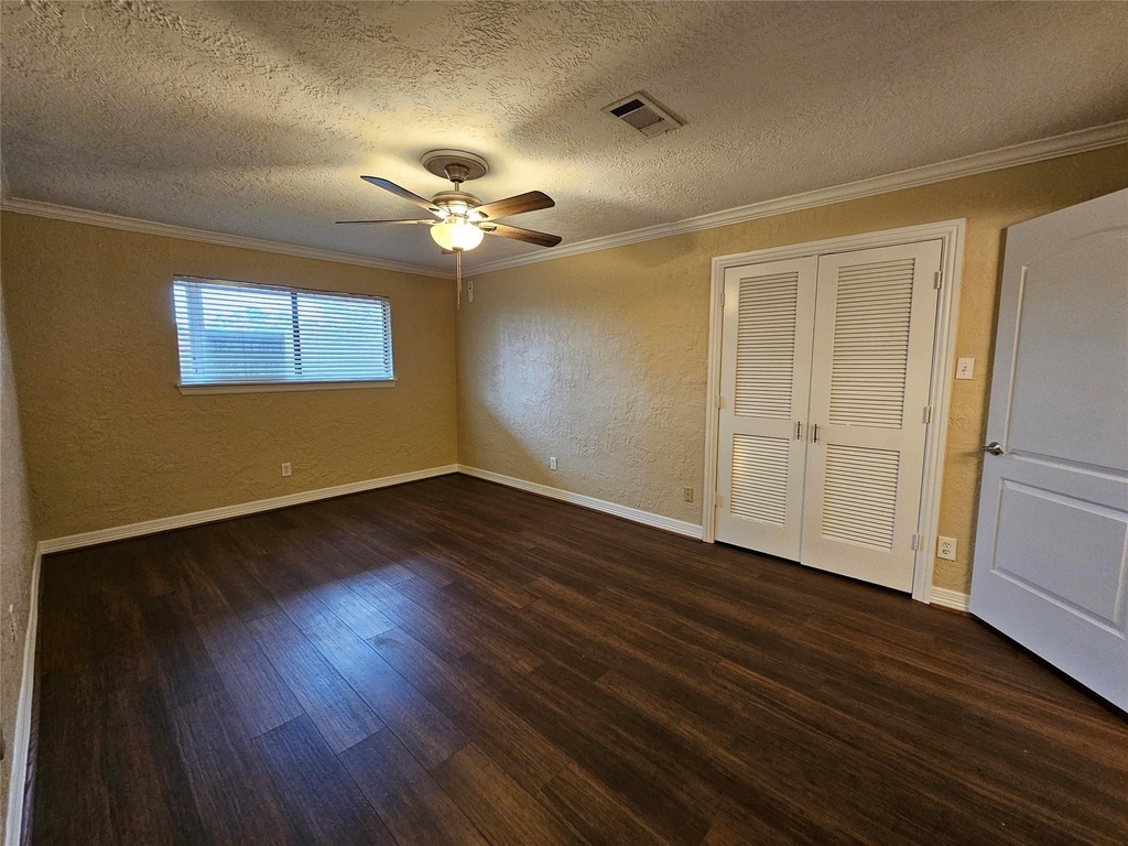15575 Marina Drive - Photo 18