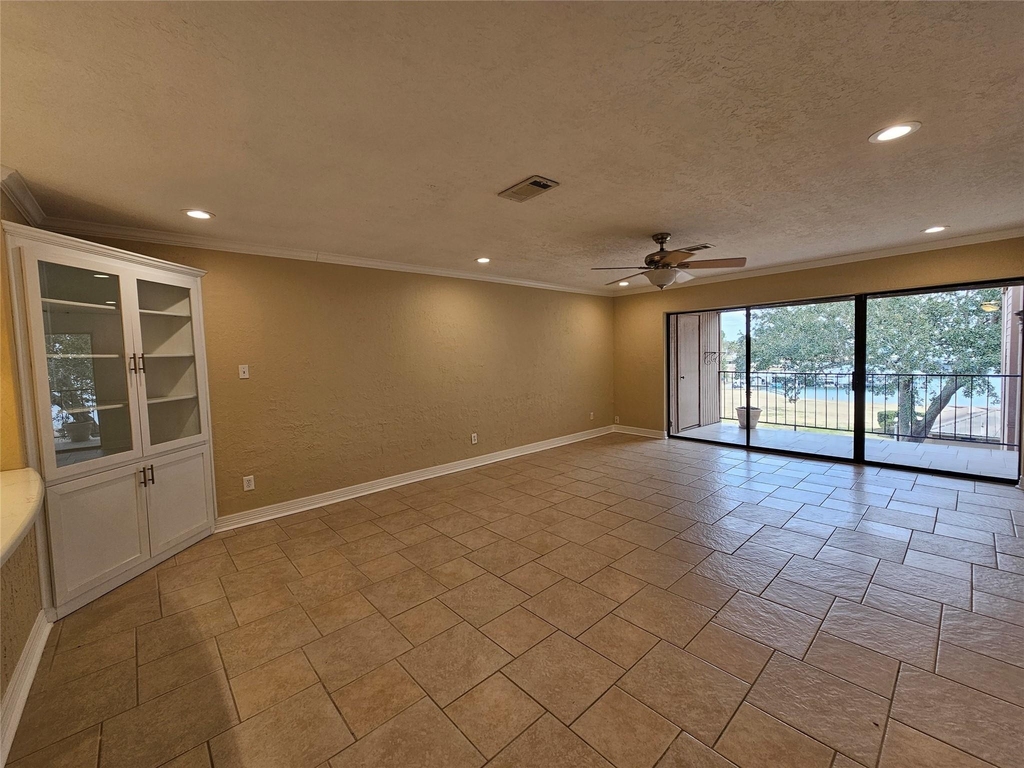 15575 Marina Drive - Photo 12