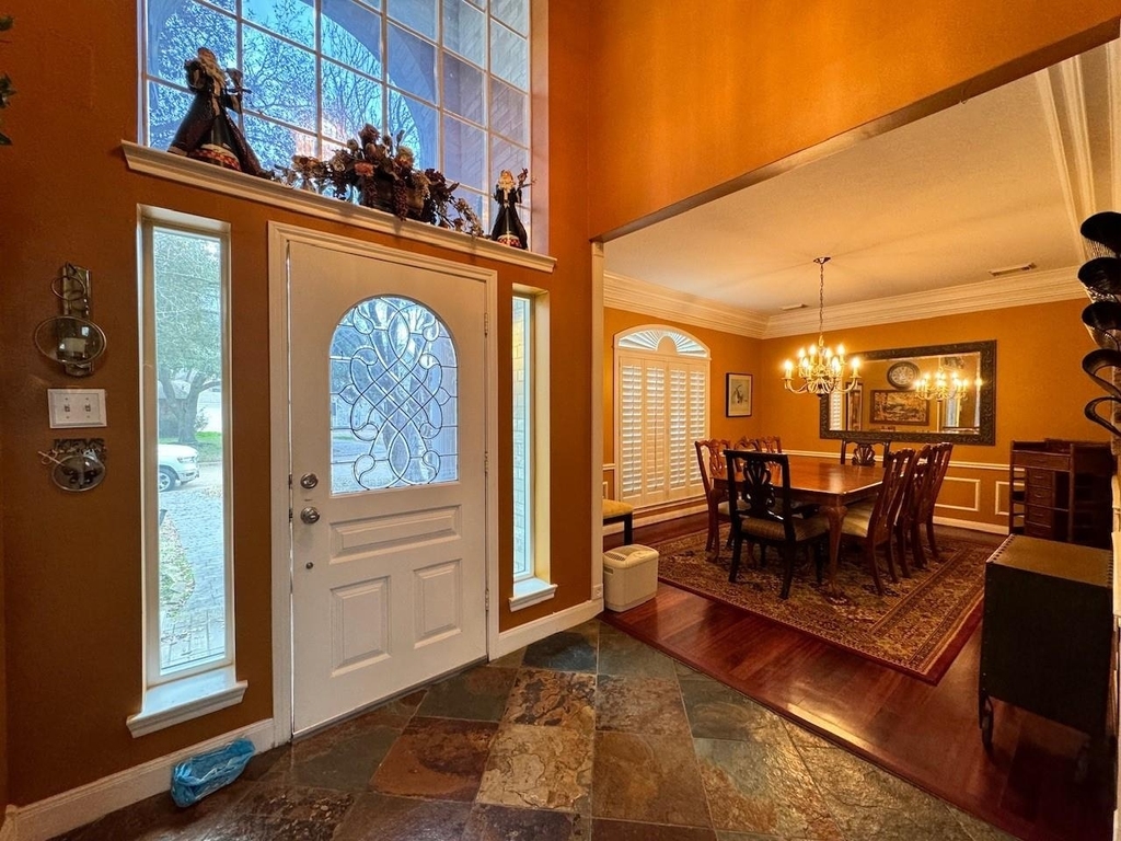 9303 Bent Spur Lane - Photo 2
