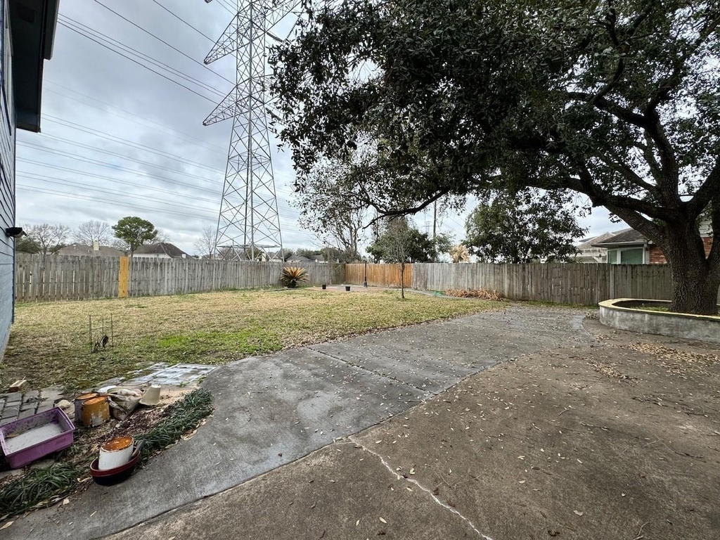 9303 Bent Spur Lane - Photo 35