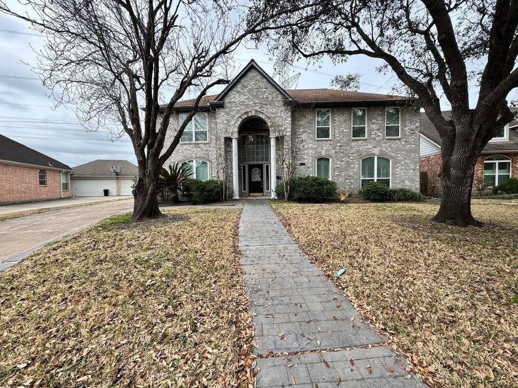 9303 Bent Spur Lane - Photo 0
