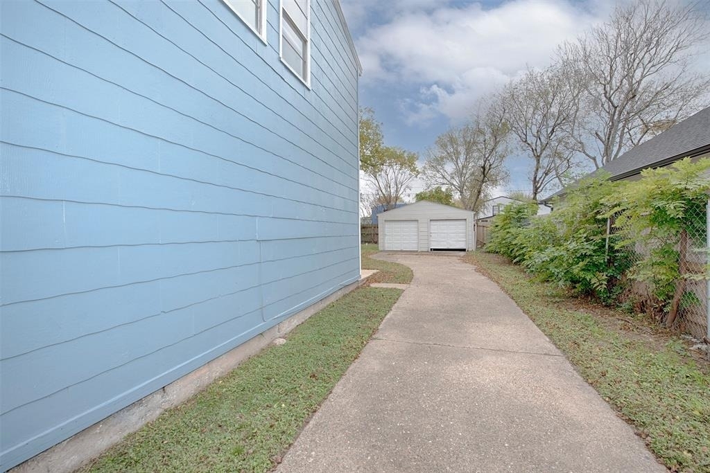 1211 1st Avenue N - Photo 16