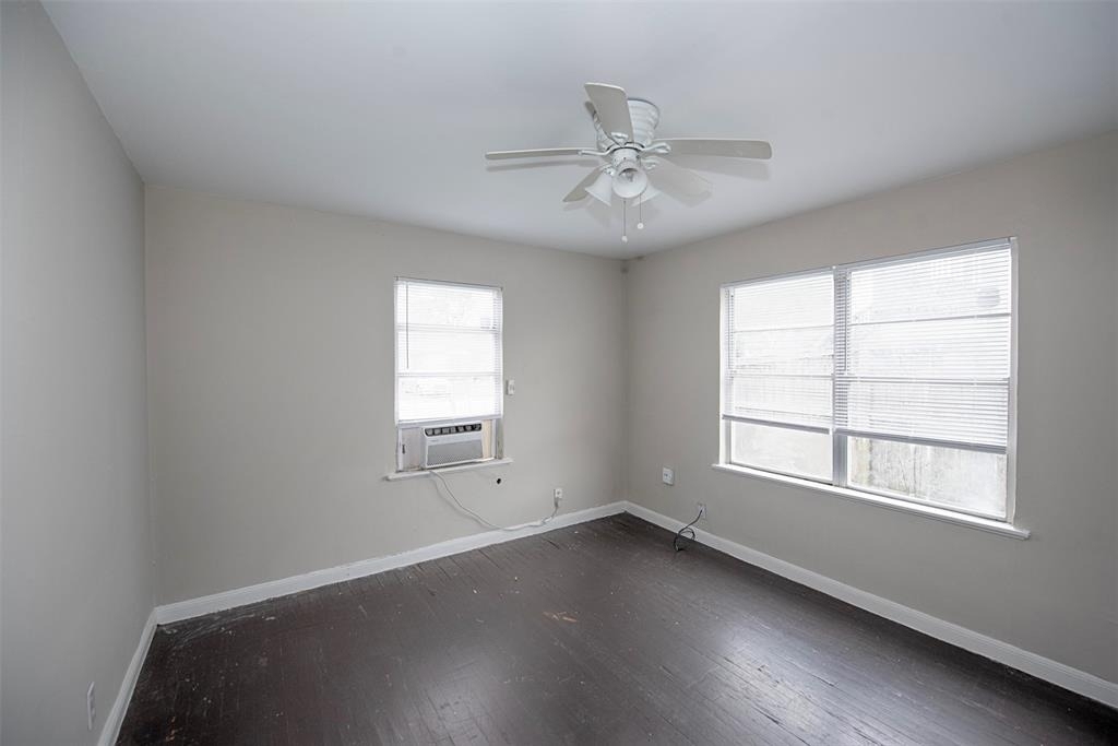 1211 1st Avenue N - Photo 11