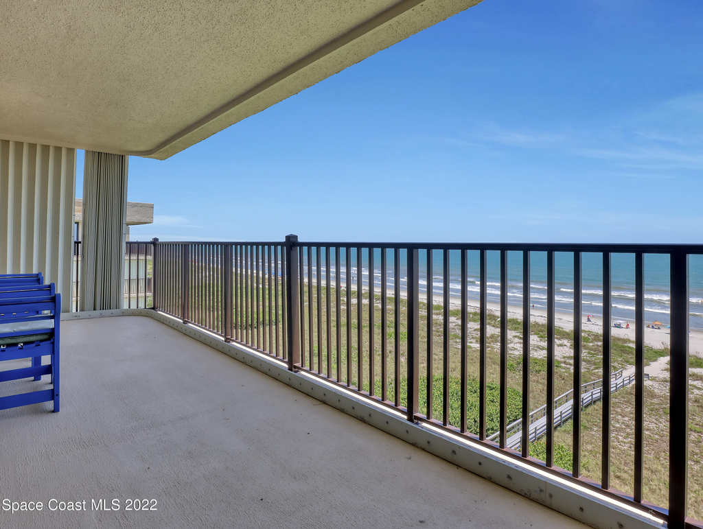 1860 N Atlantic Avenue - Photo 9