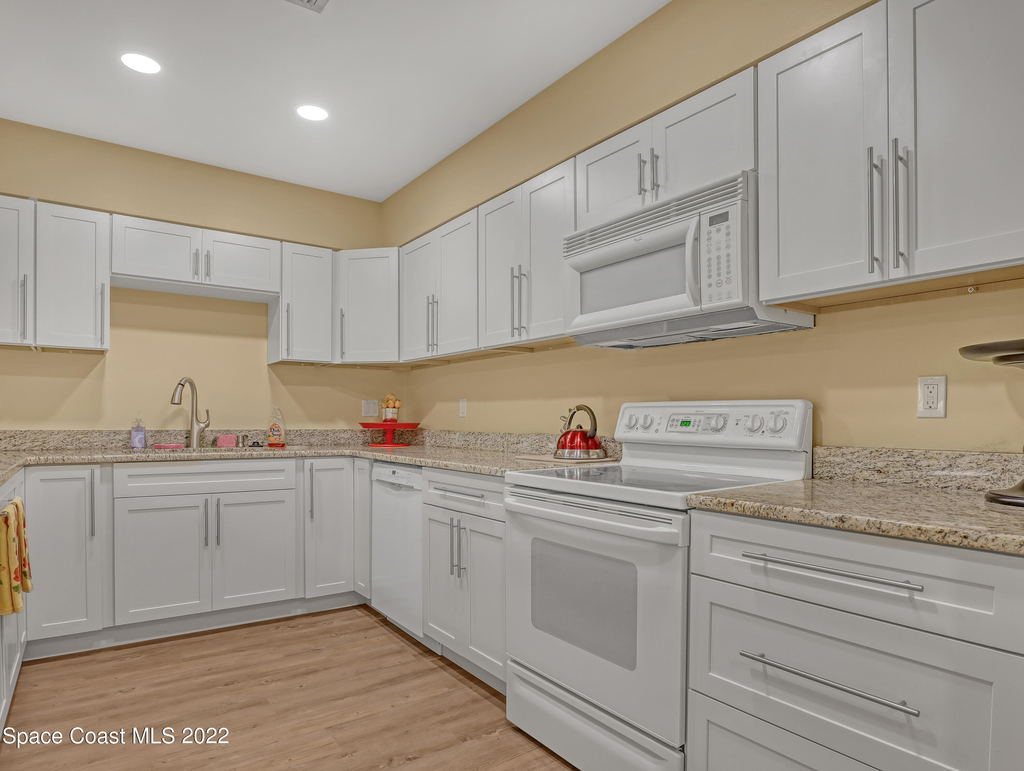 1860 N Atlantic Avenue - Photo 42