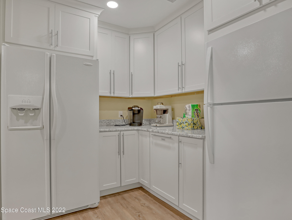 1860 N Atlantic Avenue - Photo 40