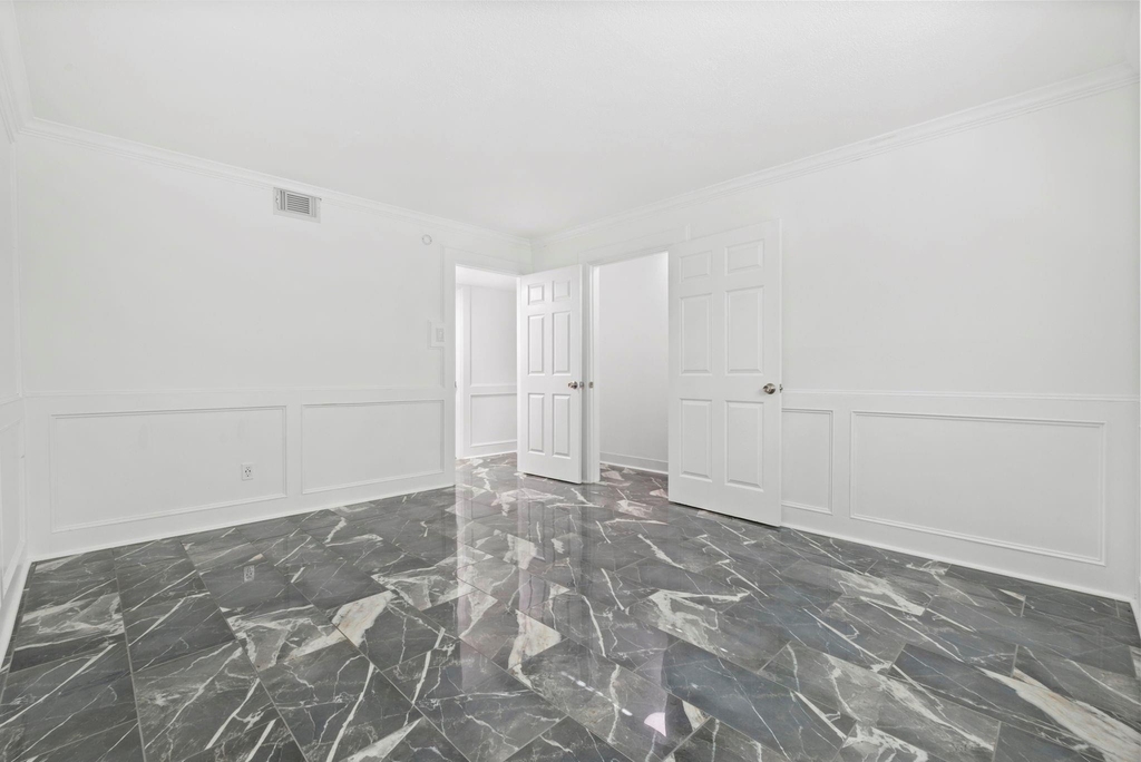 7900 Westheimer Road - Photo 17