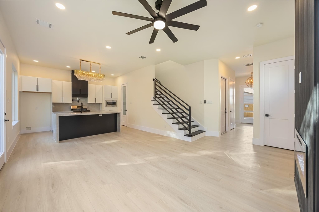 7125 England Street - Photo 5