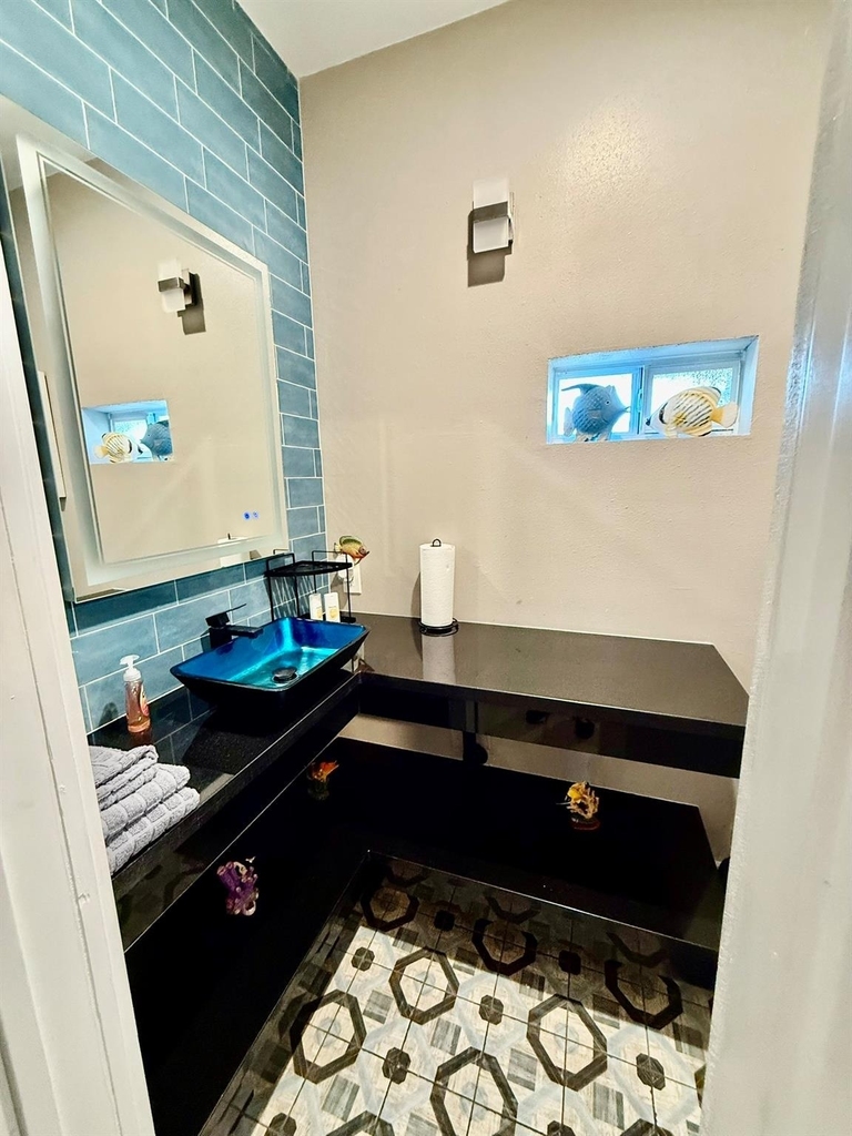 2312 37th Street - Photo 25