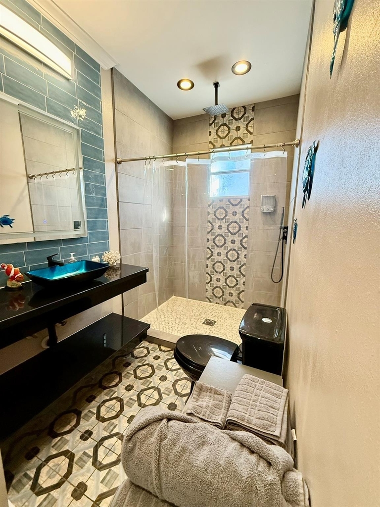 2312 37th Street - Photo 17