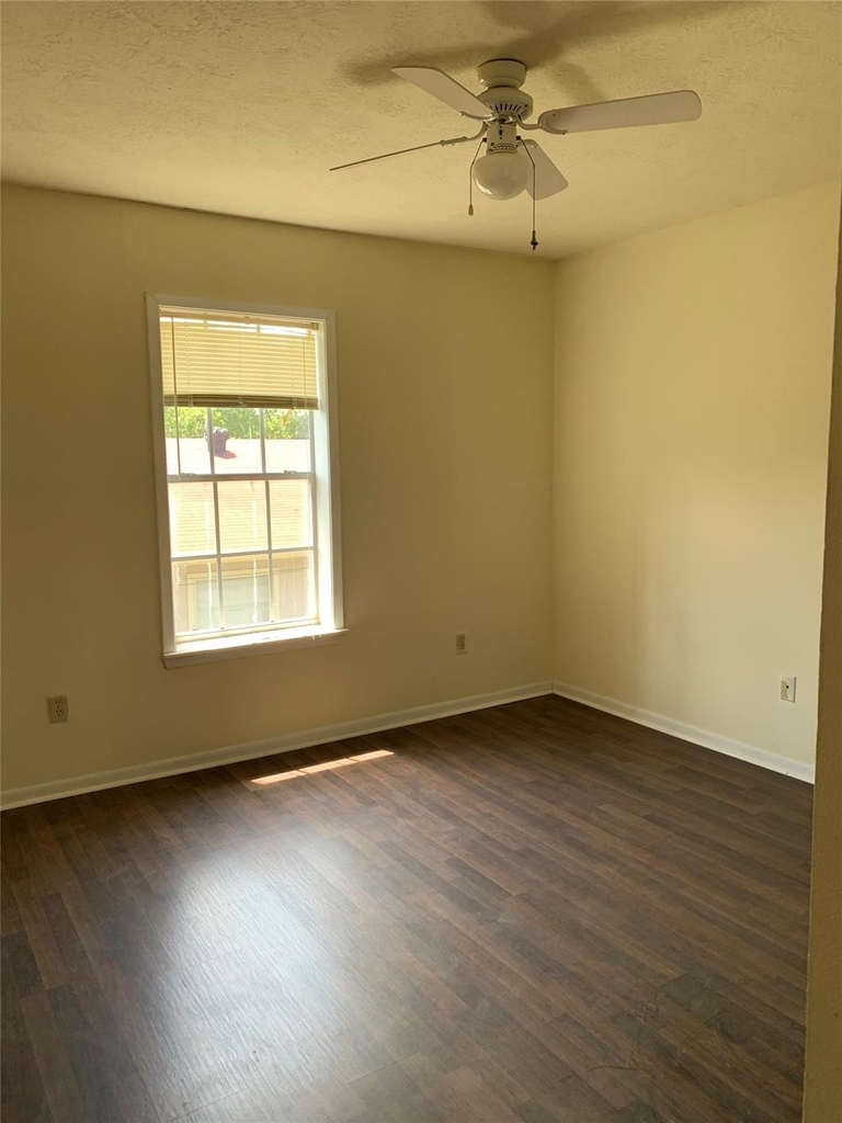 3901 College Main Street - Photo 13