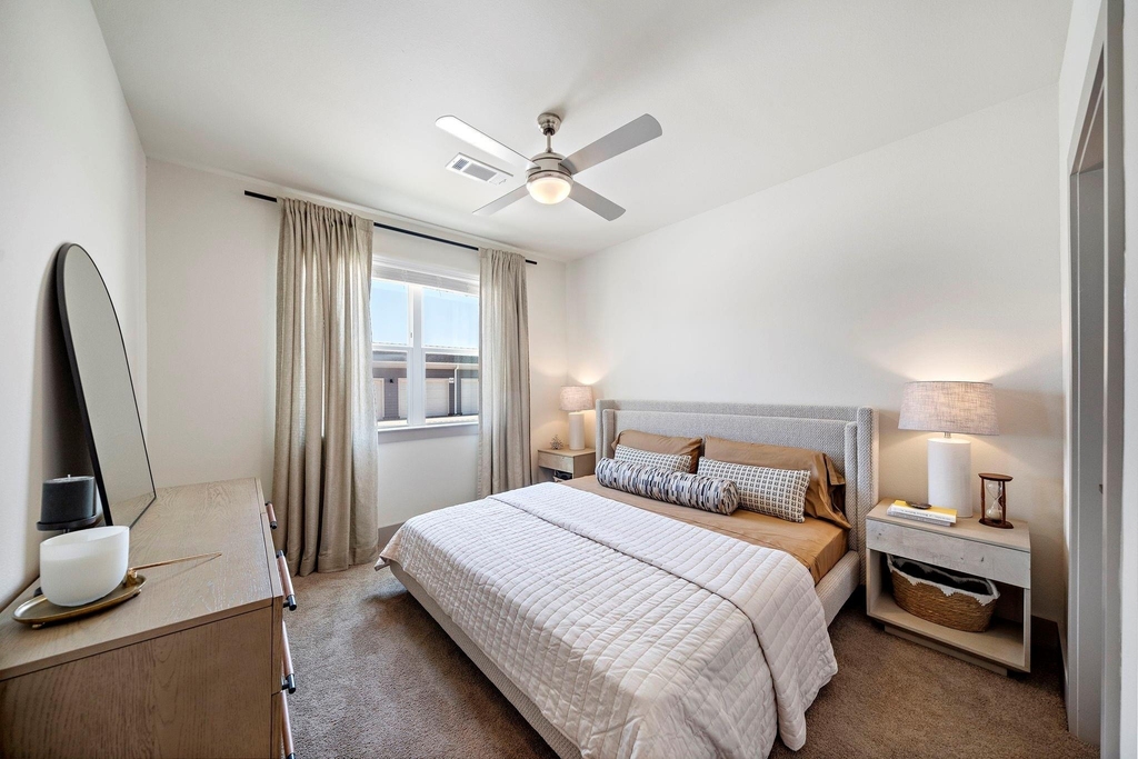 10485 League Line Road - Photo 4