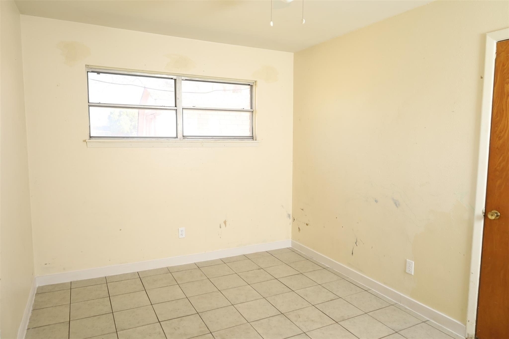 13207 Santa Teresa Road - Photo 15
