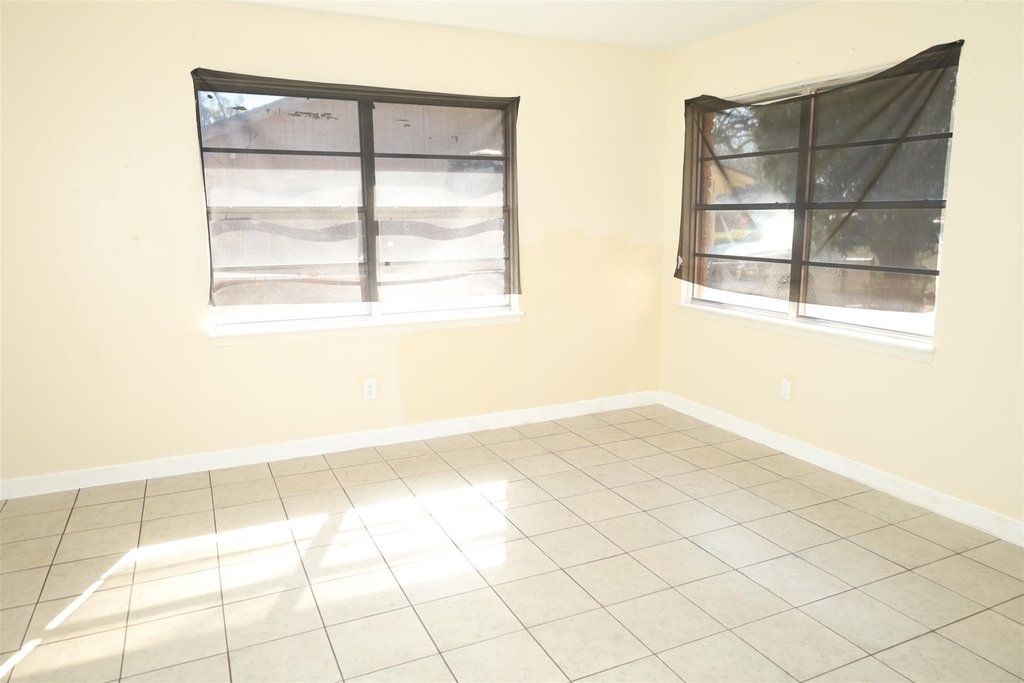 13207 Santa Teresa Road - Photo 4