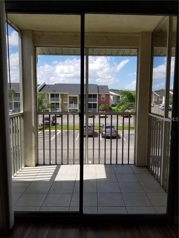 803 Lake Haven Square - Photo 6