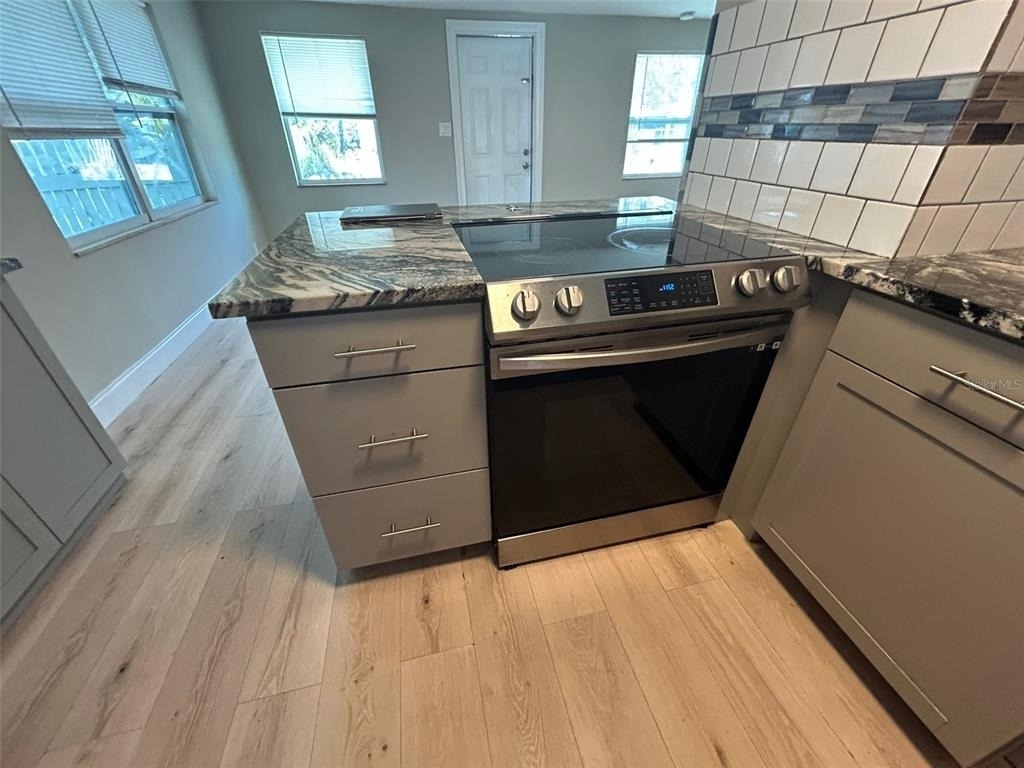 626 29th Avenue S - Photo 3