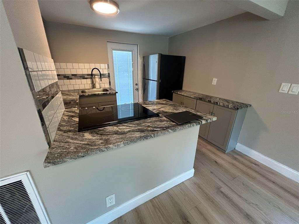 626 29th Avenue S - Photo 1