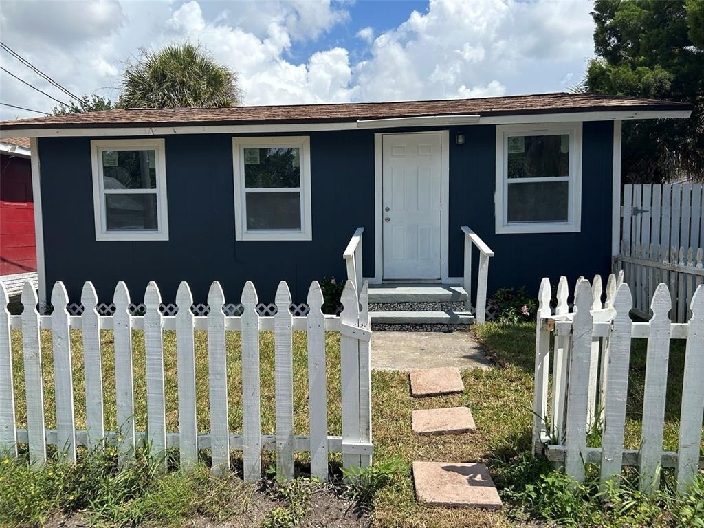 626 29th Avenue S - Photo 0