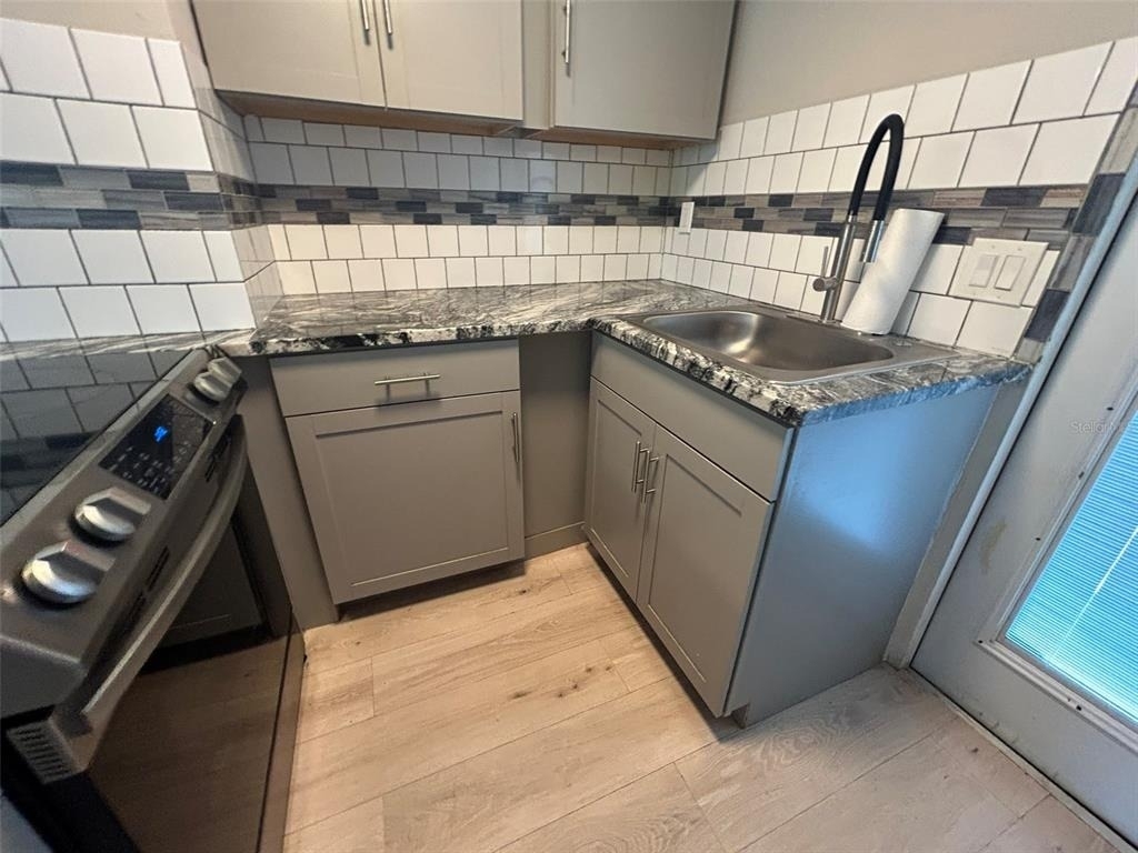 626 29th Avenue S - Photo 2