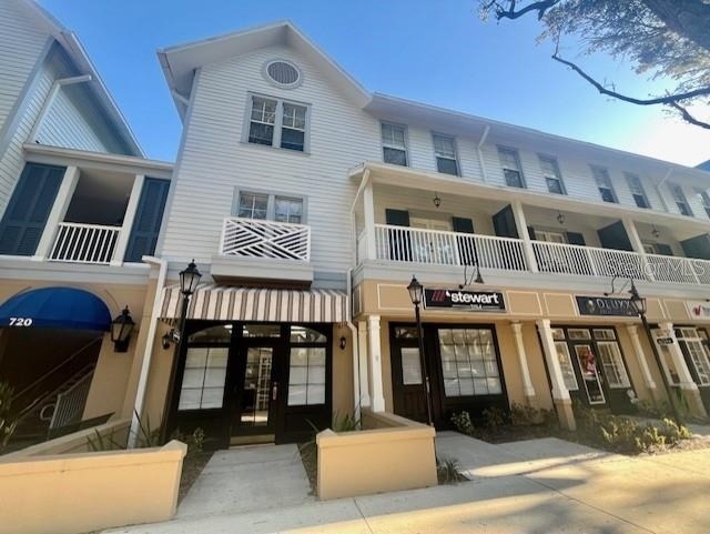 720 Celebration Avenue - Photo 1