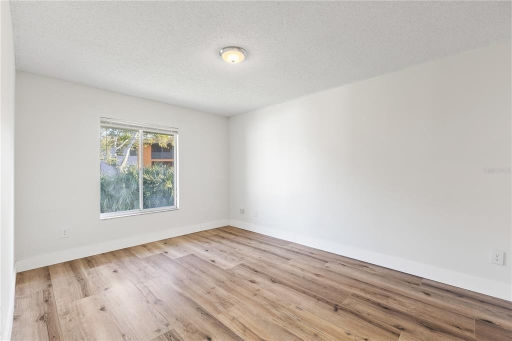 5606 Blue Shadows Court - Photo 18