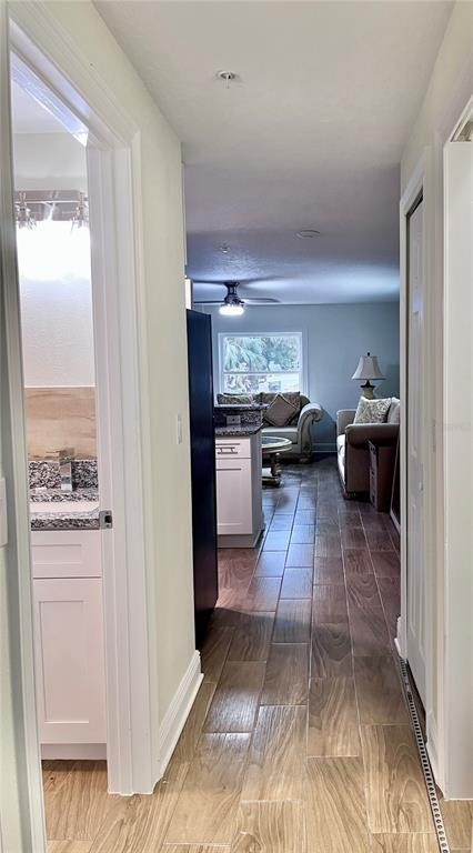 1147 E Mcdonald Avenue - Photo 10